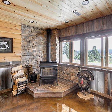 Peaceful Wyoming Cabin With Spacious Deck And Wet Bar! Sundance Exterior photo