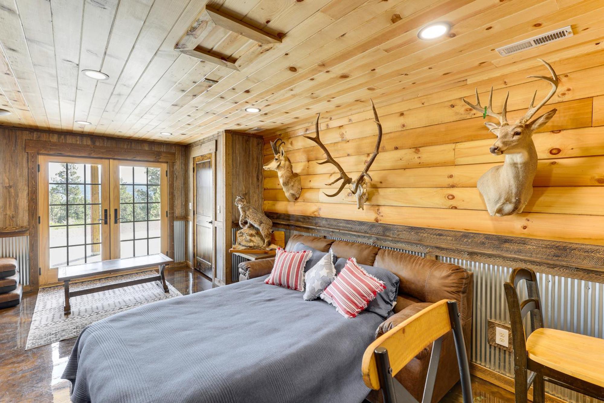 Peaceful Wyoming Cabin With Spacious Deck And Wet Bar! Sundance Exterior photo
