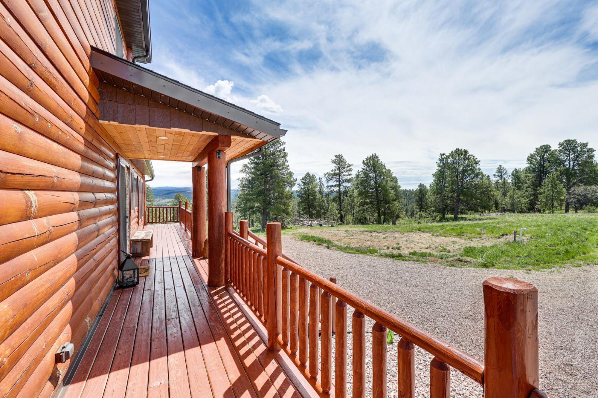 Peaceful Wyoming Cabin With Spacious Deck And Wet Bar! Sundance Exterior photo