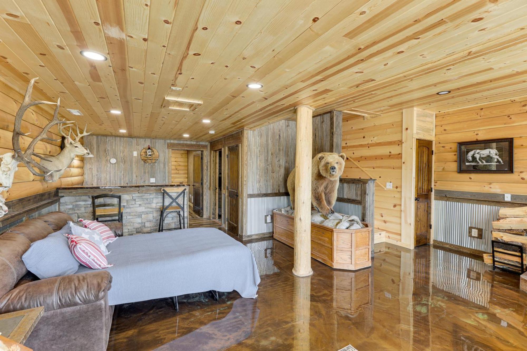 Peaceful Wyoming Cabin With Spacious Deck And Wet Bar! Sundance Exterior photo